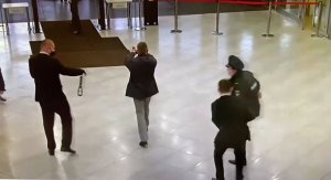 В Москве участковый уполномоченный полиции задержал вооруженного хулигана В Москве участковый уполномоченный полиции задержал вооруженного хулигана