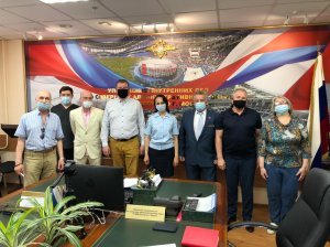 Члены Общественного совета при УВД Северного округа Москвы приняли участие в заседании «круглого стола» Члены Общественного совета при УВД Северного округа Москвы приняли участие в заседании «круглого стола»