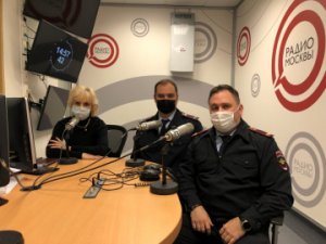 Руководители ОВМ УВД по САО приняли участие в прямом эфире на радио Москвы Руководители ОВМ УВД по САО приняли участие в прямом эфире на радио Москвы
