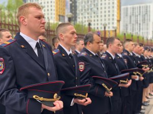 В УВД по САО ГУ МВД России по г. Москве состоялось торжественное принятие Присяги В УВД по САО ГУ МВД России по г. Москве состоялось торжественное принятие Присяги