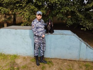 В Песчаном переулке оперативниками задержан подозреваемый в покушении на сбыт марихуаны В Песчаном переулке оперативниками задержан подозреваемый в покушении на сбыт марихуаны