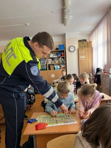 Сотрудники Госавтоинспекции севера столицы провели акцию «Безопасный маршрут» Сотрудники Госавтоинспекции севера столицы провели акцию «Безопасный маршрут»
