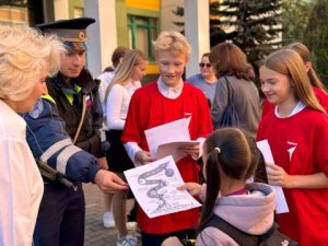 Сотрудники Госавтоинспекции Северного округа провели мероприятия «Родительский патруль» Сотрудники Госавтоинспекции Северного округа провели мероприятия «Родительский патруль»