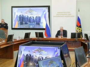 Владимир Колокольцев наградил сотрудников за мужество и героизм при спасении людей Владимир Колокольцев наградил сотрудников за мужество и героизм при спасении людей